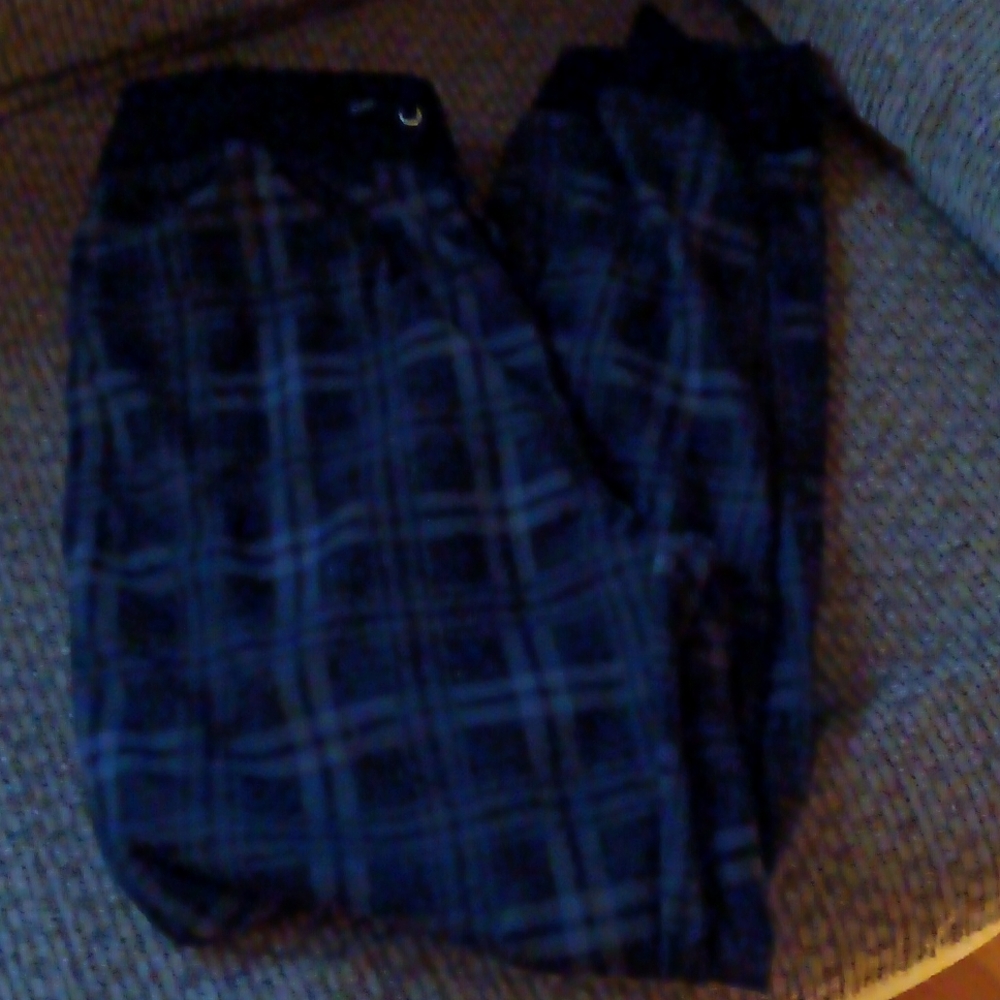 Men's pajama pants size small black and gray